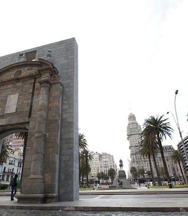 Temporary establishment of foreign companies in Uruguay