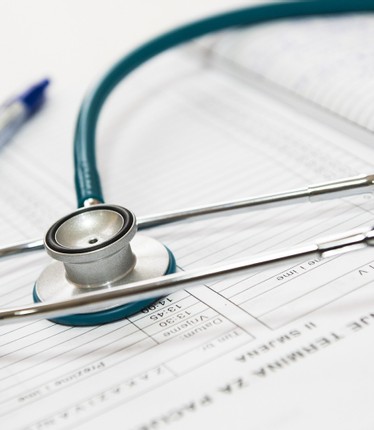 Certificaciones médicas laborales. Posible reducción de desvíos y certificaciones complacientes